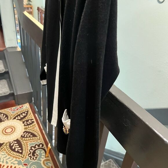 New Milano Black, White with Gold Accents on 2 Pockets Sweater #MC013 - Picture 5 of 7